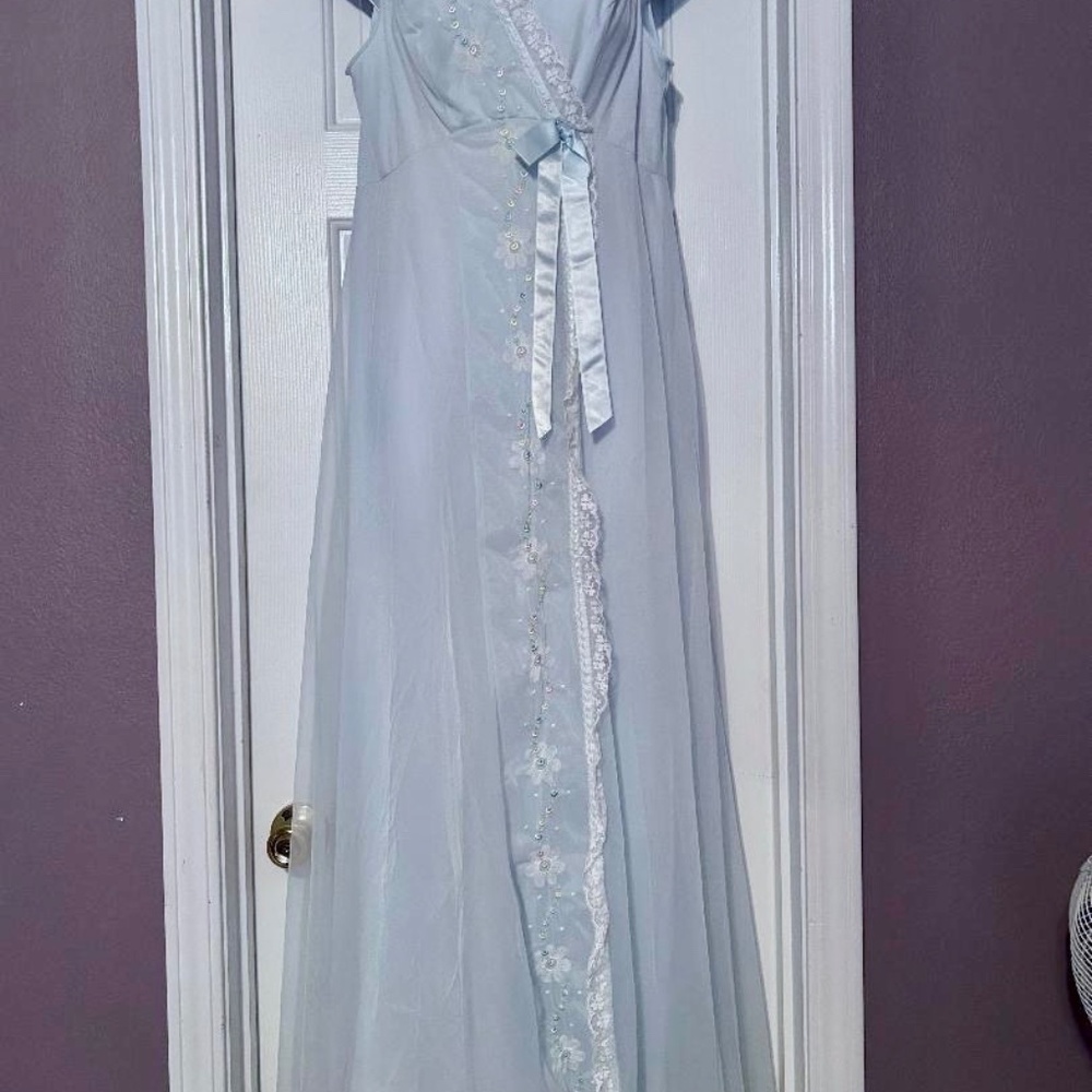 Vintage Shadowline Long Peignoir Set Sz M - Picture 7 of 8